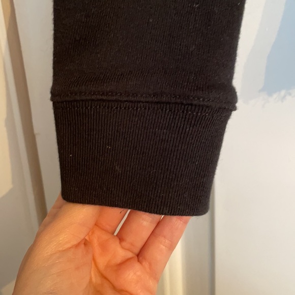 Lace Up Thick Ribbon Reversible Black Abercrombie & Fitch Cropped Crewneck XS - Picture 5 of 7